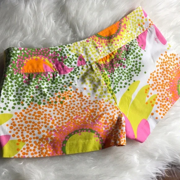 MILLY OF NEW YORK Multicolor Dots Short Shorts 6 - Picture 4 of 8